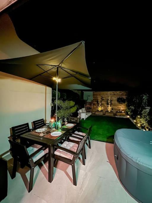 Relaxing Garden Los Cristianos Con Jacuzzi Y Barbacoa Arona  Esterno foto